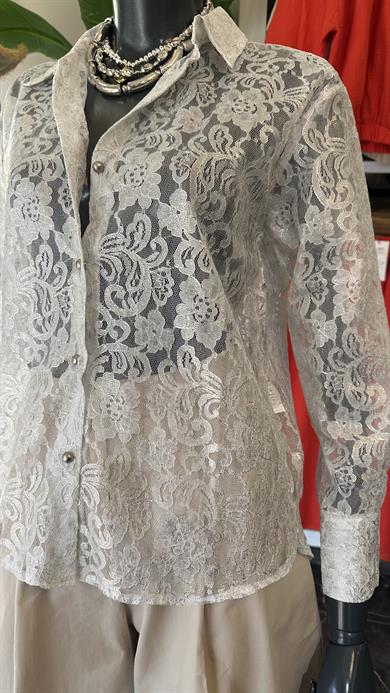 Gümüş Simli Güpürlü Gömlek