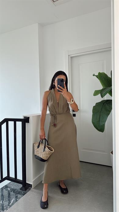 Haki Boyundan Geçmeli Sırt Dekolteli Elbise