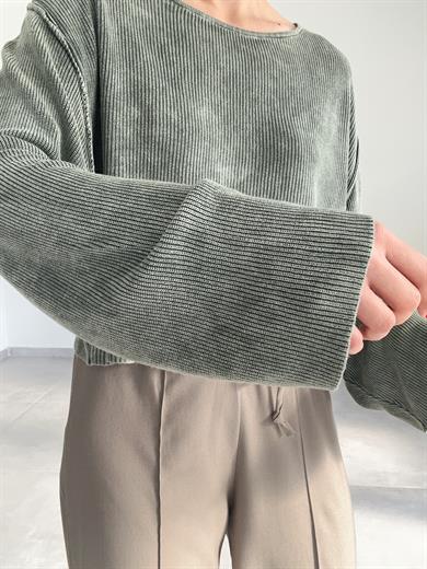 Haki Soluk Efektli Triko Kazak