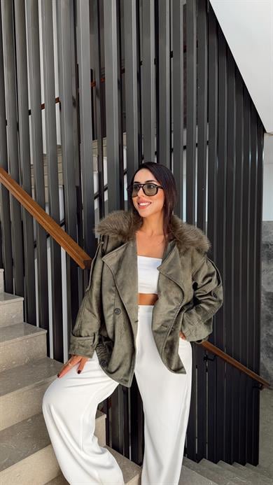 Haki Yakası Kürklü Bomber Mont