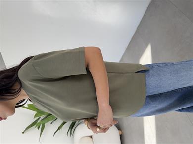 Haki Yanları Yırtmaçlı Tişört