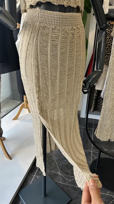 Ham Ekru Yırtmaçlı Uzun Triko Etek