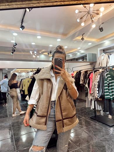 İçi Kürklü Deri Detaylı Vizon Yelek