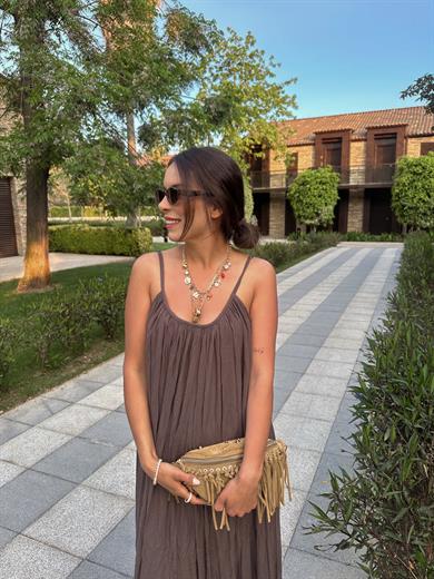 Kahve Askılı Elbise