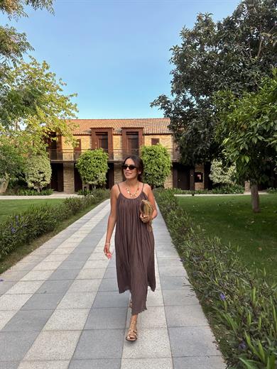 Kahve Askılı Elbise