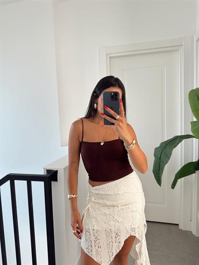 Kahve İçi Dolgulu Askılı Crop