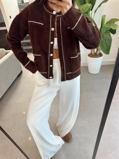 Kahve İnci Düğmeli Gold Biyeli Hırka