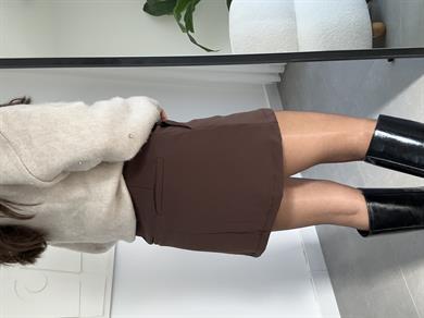 Kahve Kemerli Şort Etek