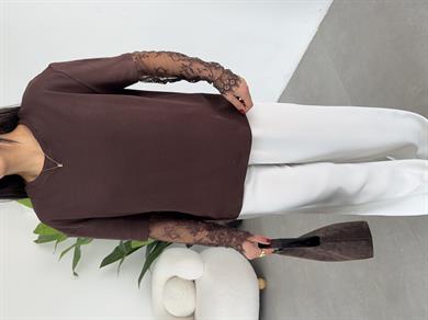 Kahve Kolları Dantel Detaylı T-Shirt