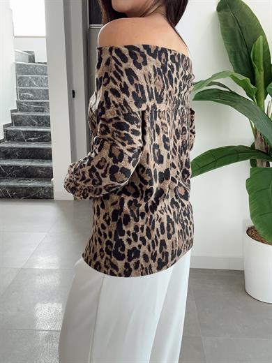 Kahve Leopar Desen Madonna Yaka Bluz