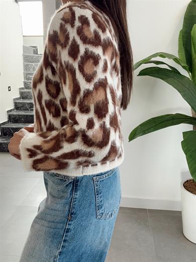 Kahve Leopar Desenli Gold Düğmeli Hırka