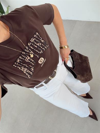 Kahve Leopar Yazılı Tshirt