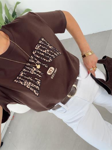 Kahve Leopar Yazılı Tshirt