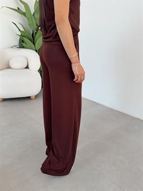 Kahve Modal Kontras Biyeli Tshirt Pantolon Takım