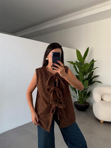 Kahve Önden Bağlamalı Yelek