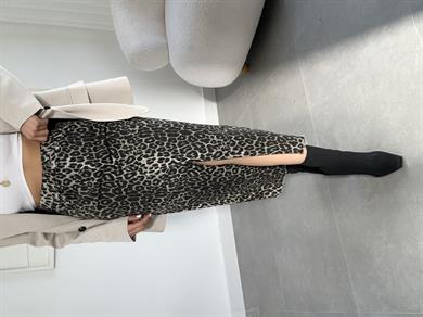 Kahve Önü Yırtmaçlı Leopar Desenli Etek