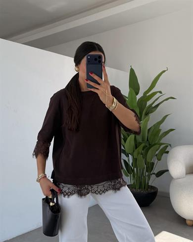 Kahve Sırt Dantelli T-Shirt