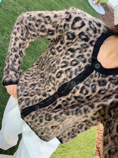 Kahve Tüylü Leopar Hırka