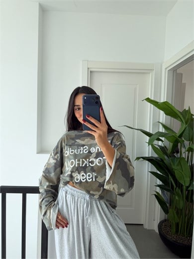 Kamuflaj Kumaş Baskılı Uzun Kollu Basic Tshirt