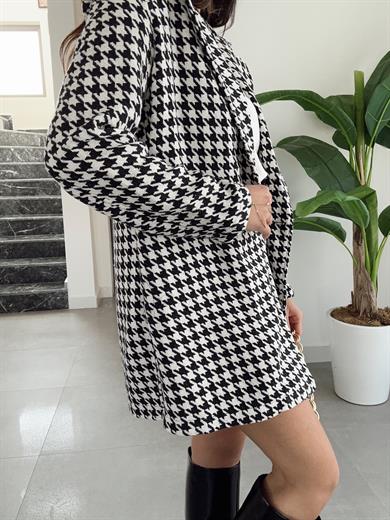 Kazayağı Desenli Blazer-Etek Takım