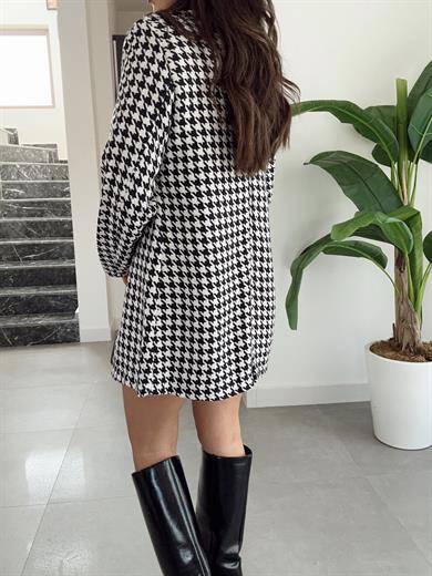 Kazayağı Desenli Blazer-Etek Takım