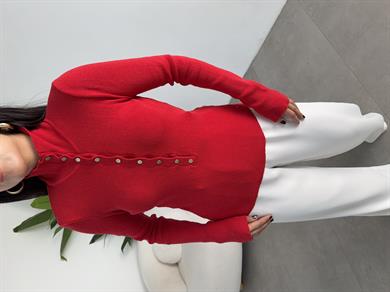 Kırmızı Çıtçıt Detaylı Triko Kazak