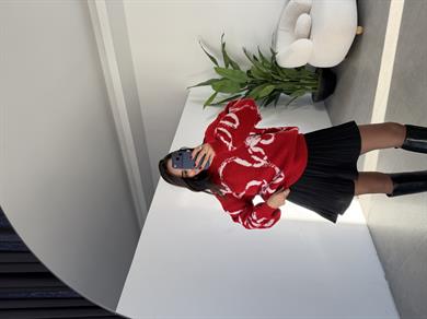 Kırmızı-Ekru Desenli Kazak