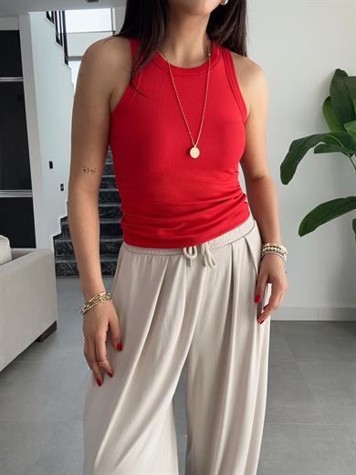 Kırmızı Kaşkorse Atlet