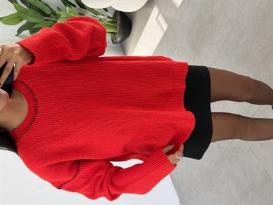 Kırmızı Kontrast Dikiş Detaylı Kazak