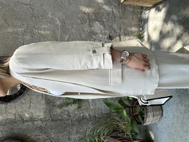 Kolları Düğme Detaylı Ham Keten Ceket