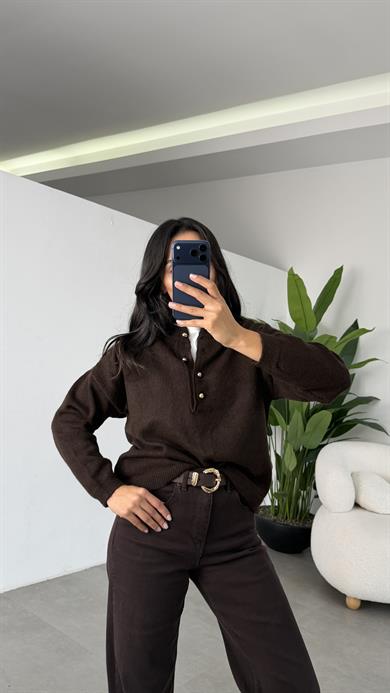 Koyu Kahve 4 Düğmeli Triko Kazak