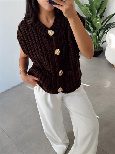 Koyu Kahve Bisiklet Yaka Yumuşak Dokulu Cepli Triko Yelek