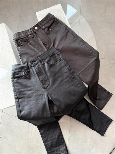 Koyu Kahve Mumlu Kaplama Jean