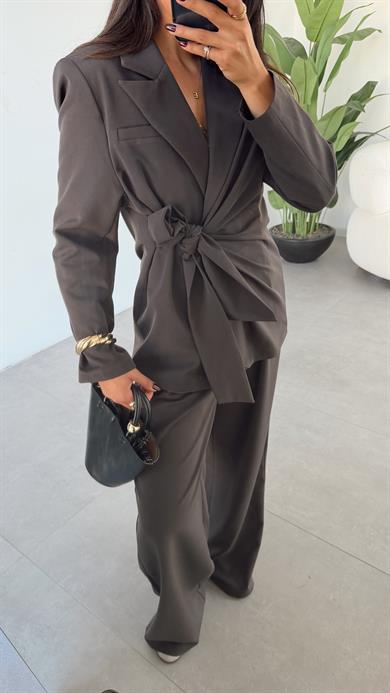 Koyu Kahve Yandan Bağlamalı Blazer