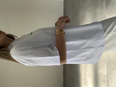 L-B Beyaz Bisiklet Yaka Tişört