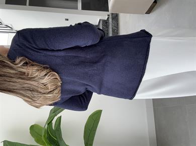 Lacivert Açık Yaka Uzun Kol Triko