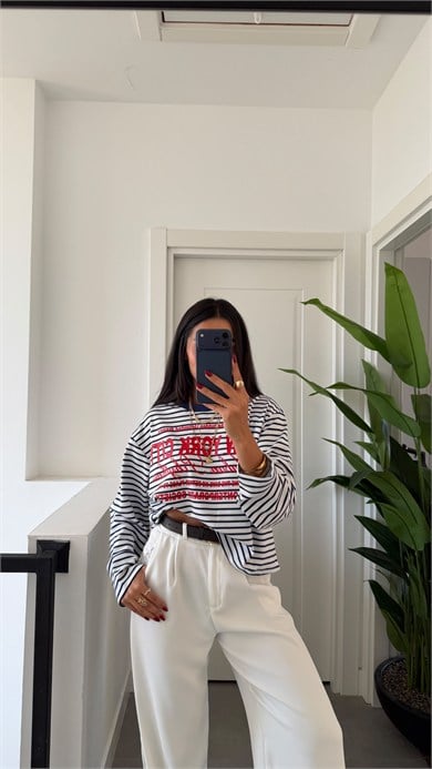 Lacivert Baskı Detaylı Sweatshirt