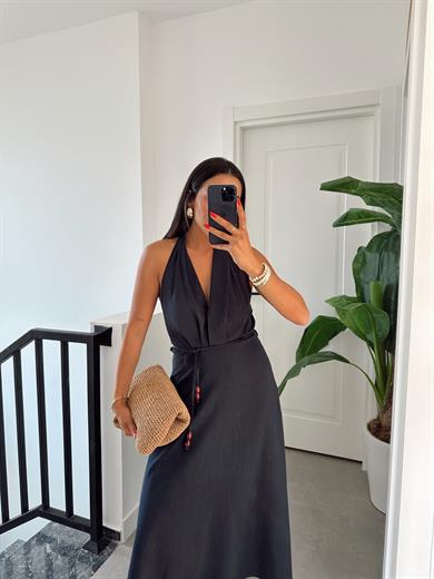 Lacivert Boyundan Geçmeli Sırt Dekolteli Elbise