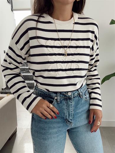 Lacivert Çizgili Nakışlı Kazak