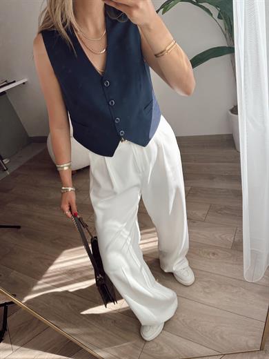 Lacivert Önü Düğmeli Kısa Yelek