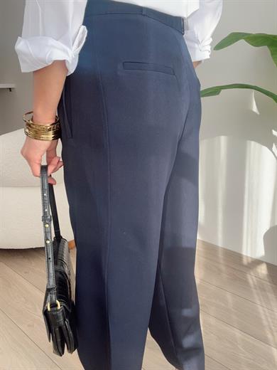 Lacivert Paça Düğme Pantolon