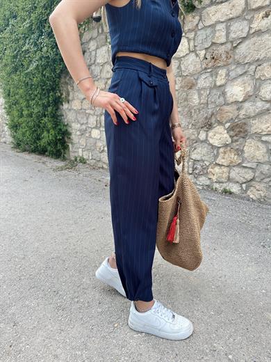 Lacivert Paça Pileli Pantolon