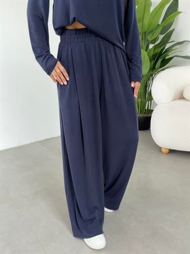 Lacivert Sonsuz Kumaş Geniş Kemerli Pileli Eşofman Altı