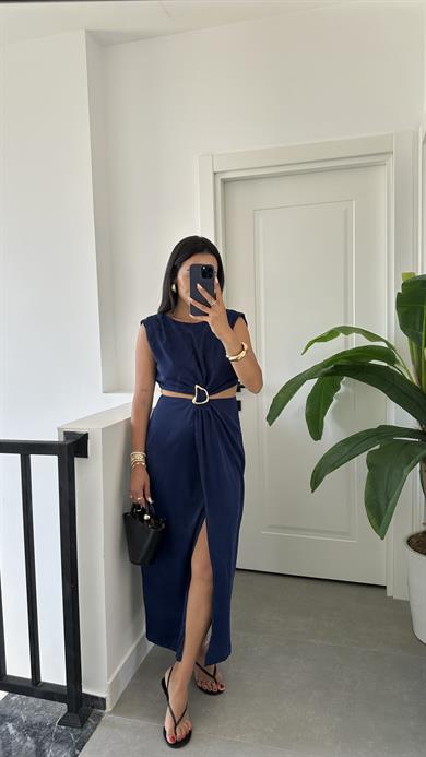 Lacivert Tokalı Elbise