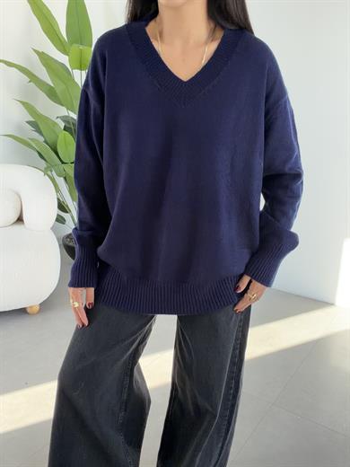 Marla Lacivert V Yaka Oversize Triko Kazak