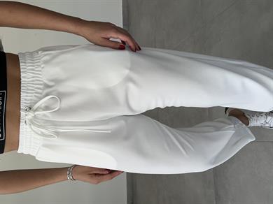 Lena Beyaz Paça Pileli Pantolon