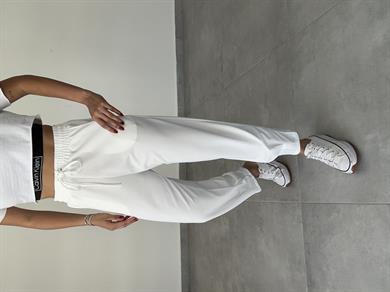 Lena Beyaz Paça Pileli Pantolon