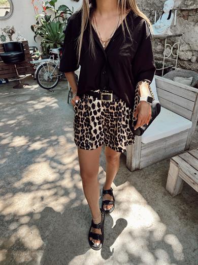 Leopar Desen Şort