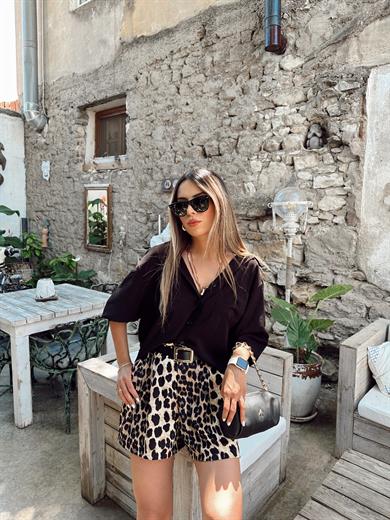 Leopar Desen Şort