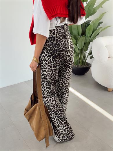 Leopar Straıght Jean